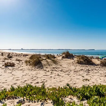 公寓 Pointsurprise House 2