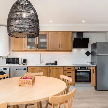 公寓 Pointsurprise House 2 *