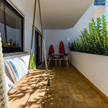 Pointsurprise House 2 公寓 巴勒尔